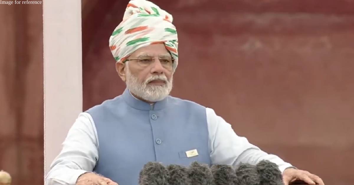 I-Day speech: PM Modi recalls contributions of 